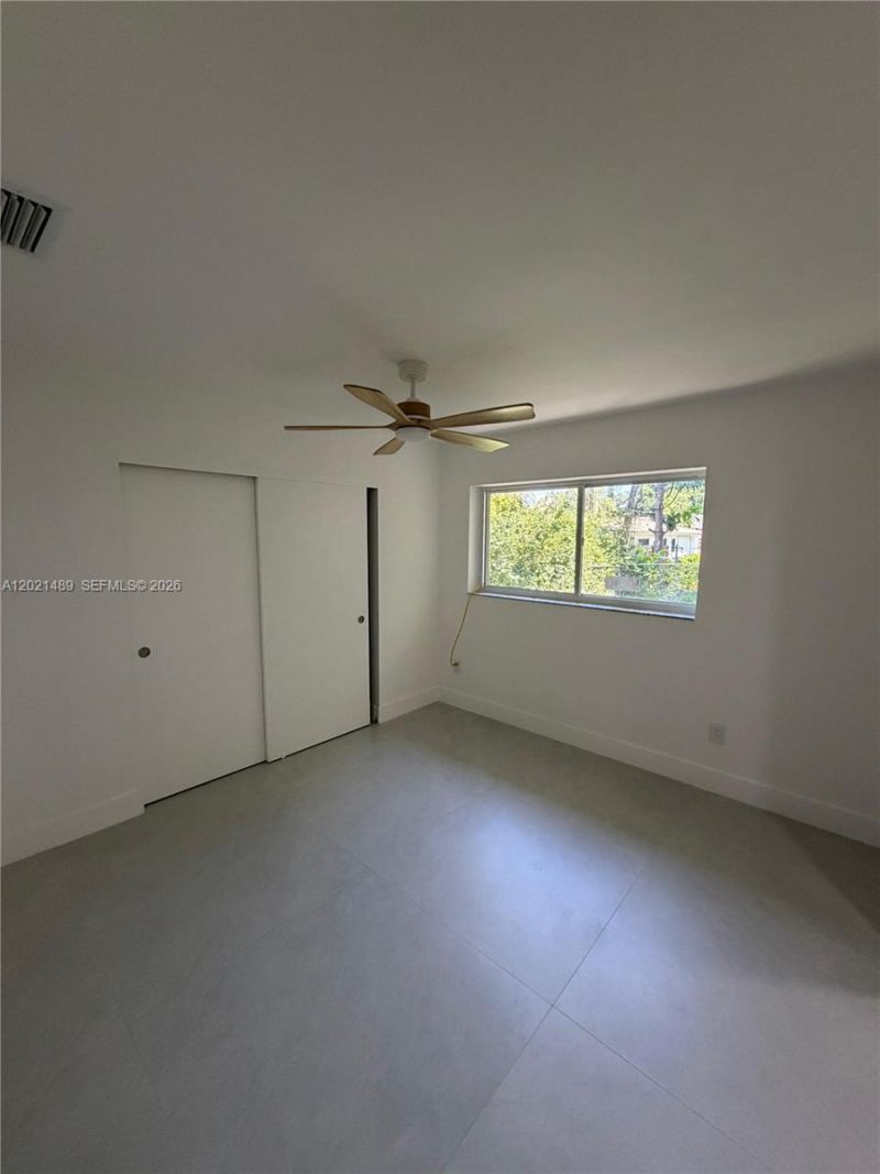 840 NW 67th St , Miami, FL 33150 Photo