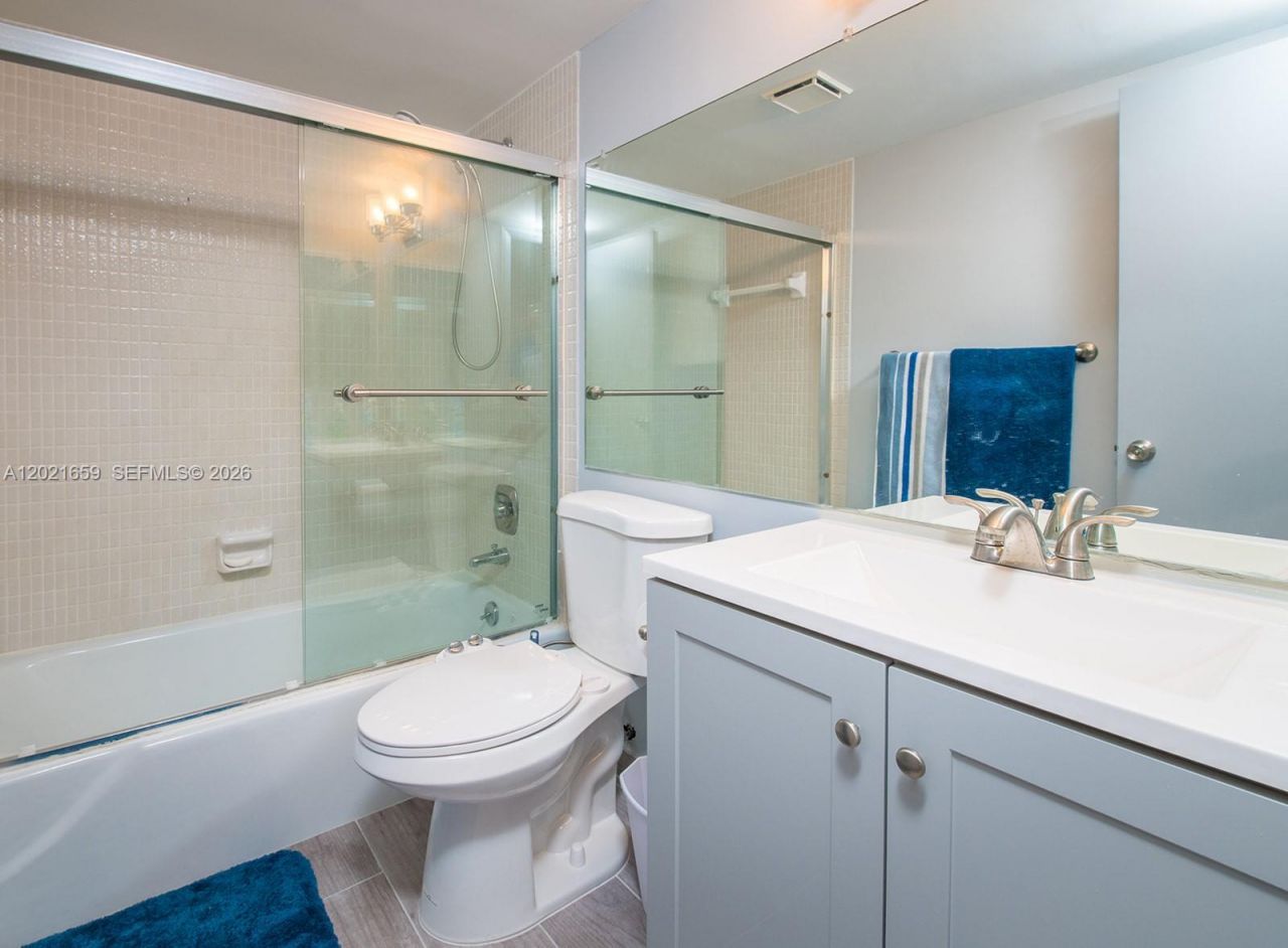 4650 Washington St, Unit 502, Hollywood, FL 33021 Photo