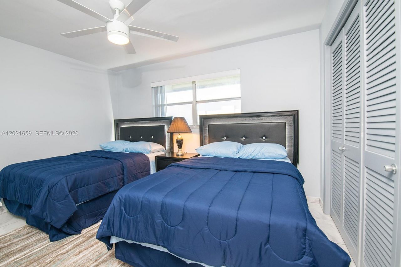 4650 Washington St, Unit 502, Hollywood, FL 33021 Photo