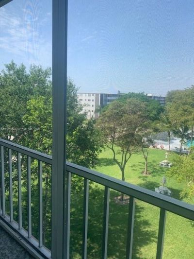 4650 Washington St, Unit 502, Hollywood, FL 33021 Photo