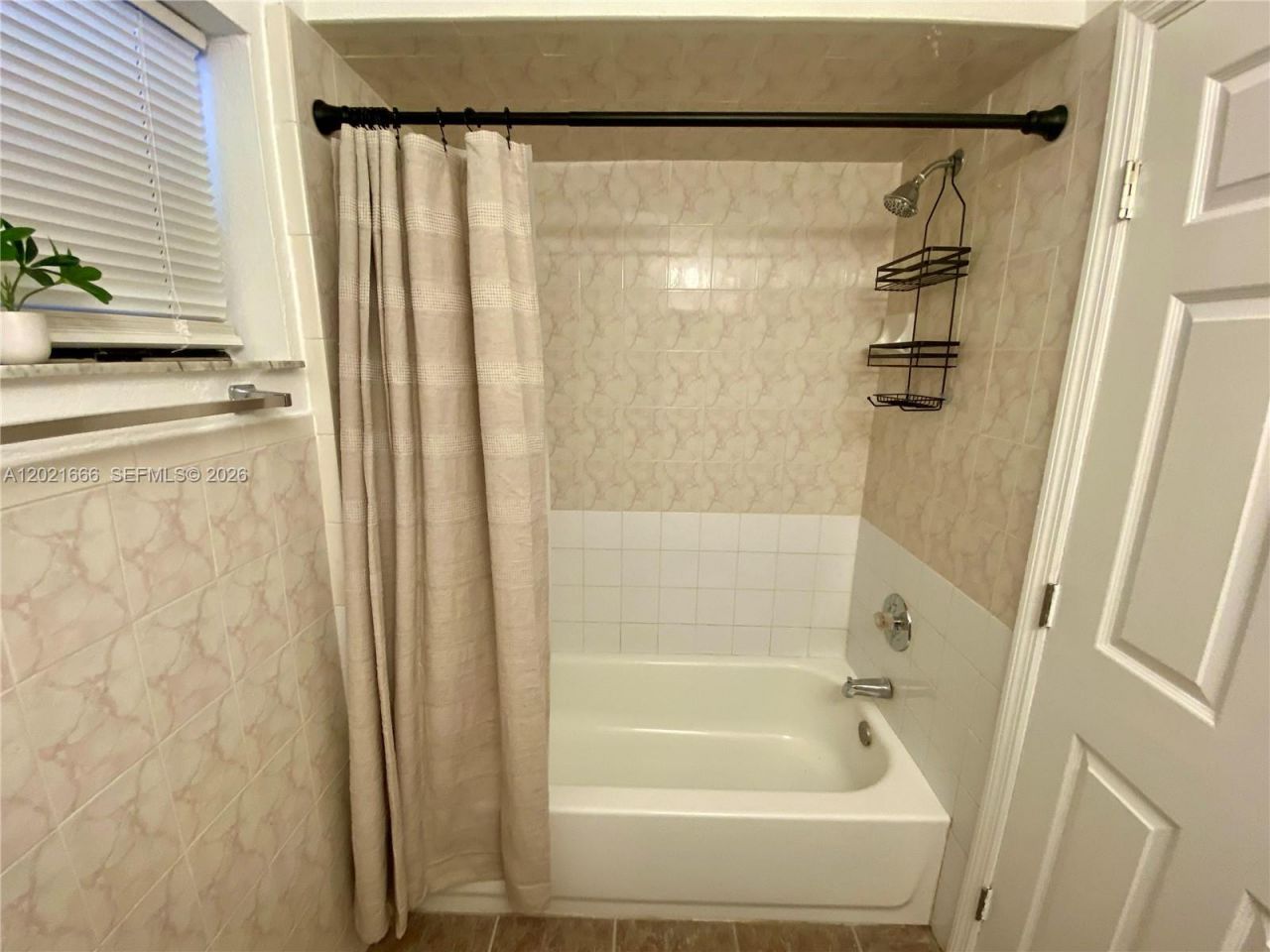 1112 N 61st Ter , Unit B, Hollywood, FL 33024 Photo