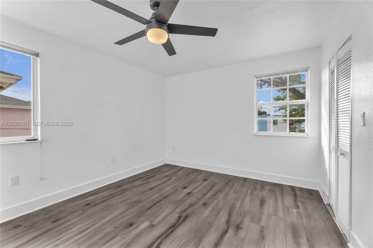 1541 NW 1st Ct , Miami, FL 33136 Photo