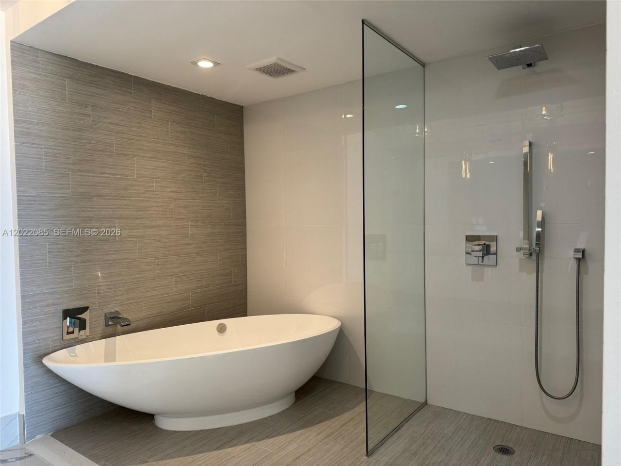 330 Sunny Isles Blvd , Unit 5-1003, Sunny Isles Beach, FL 33160 Photo