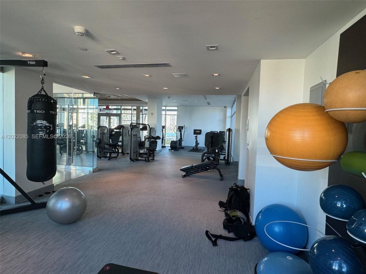 330 Sunny Isles Blvd , Unit 5-1003, Sunny Isles Beach, FL 33160 Photo