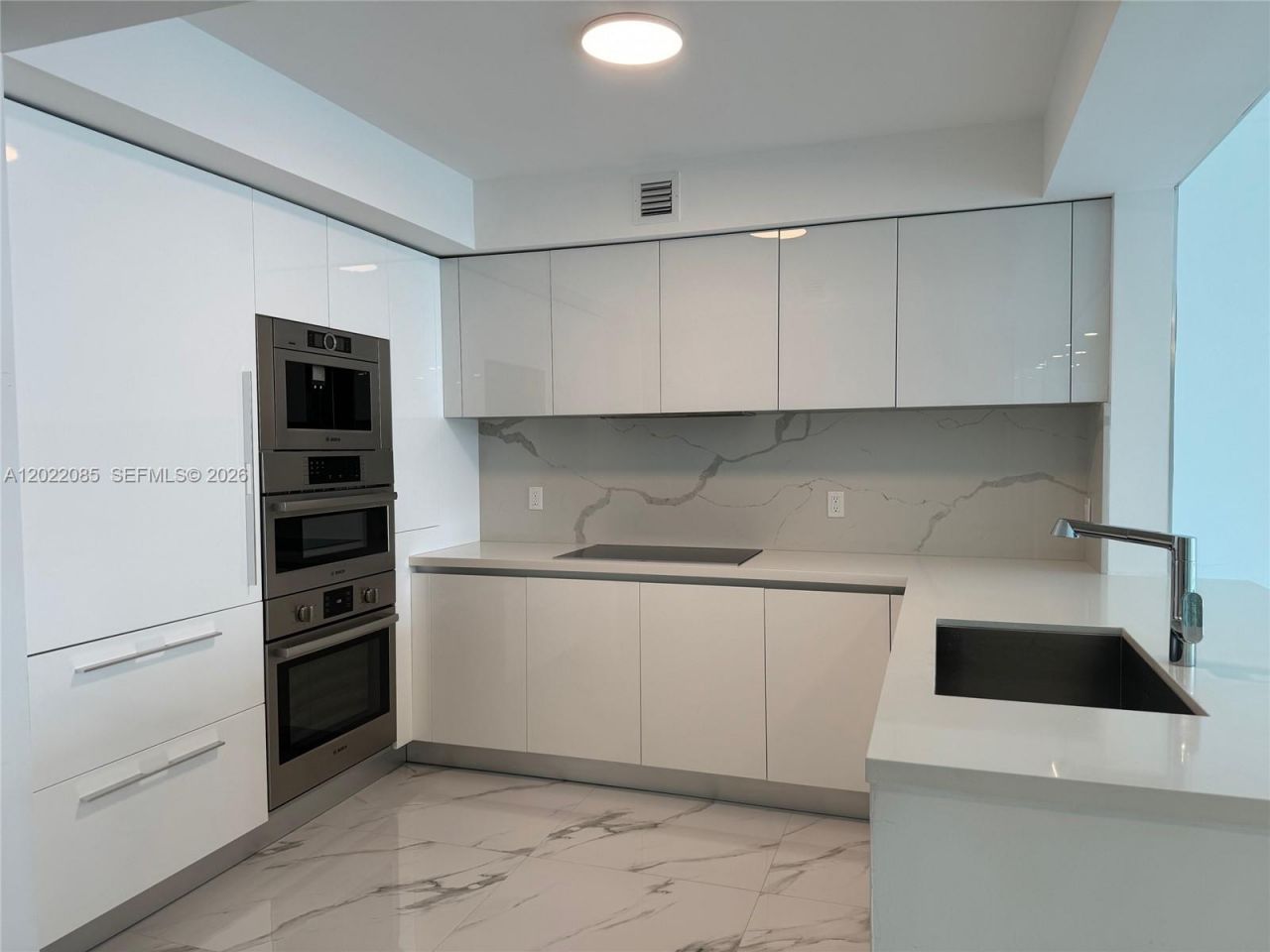 330 Sunny Isles Blvd , Unit 5-1003, Sunny Isles Beach, FL 33160 Photo