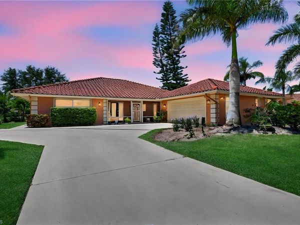 9879 El Greco CIR , BONITA SPRINGS, FL 34135