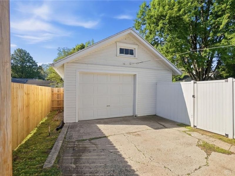 524 W Market Street, Troy, OH 45373 Photo 26