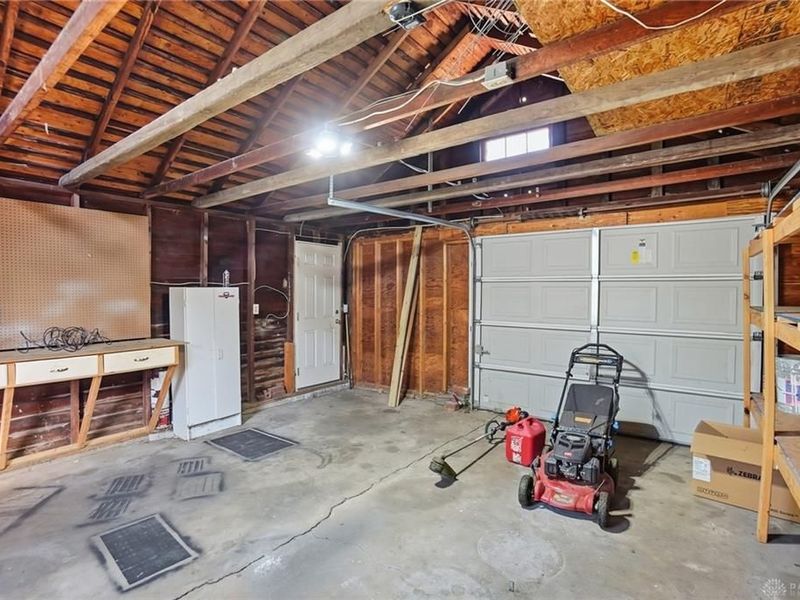 524 W Market Street, Troy, OH 45373 Photo 28
