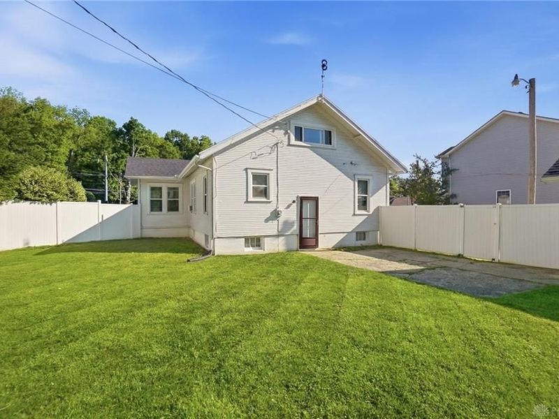 524 W Market Street, Troy, OH 45373 Photo 29
