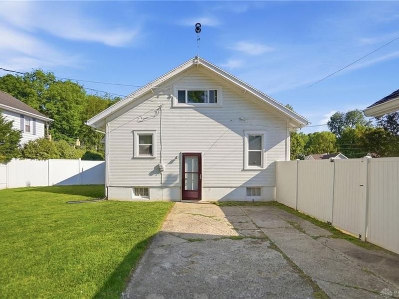 524 W Market Street, Troy, OH 45373 Photo 30