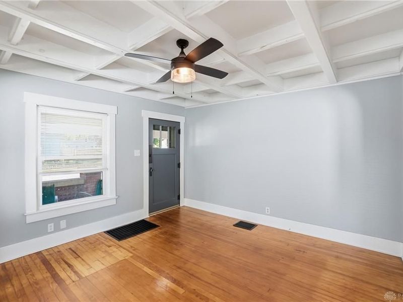 524 W Market Street, Troy, OH 45373 Photo 5