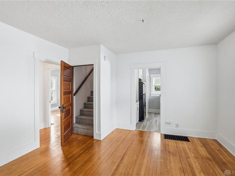524 W Market Street, Troy, OH 45373 Photo 9