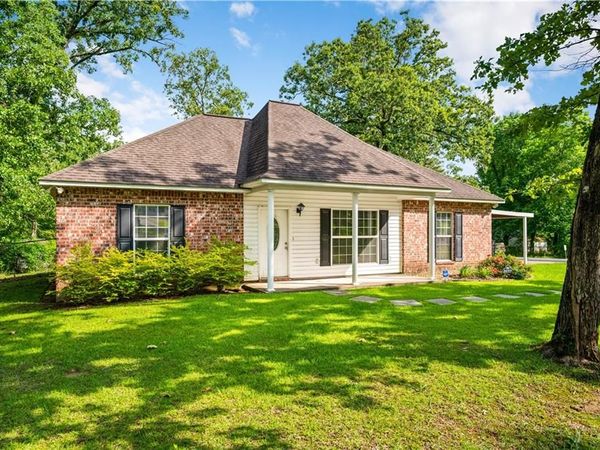 3004 DONAHUE FERRY Road, Pineville, LA 71360