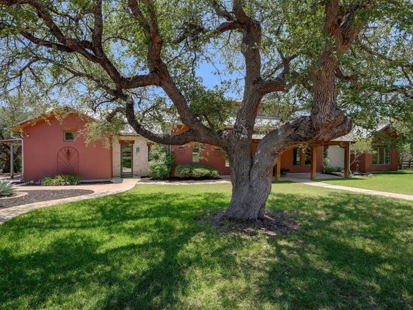 15425 Fitzhugh Road , Dripping Springs, TX 78620