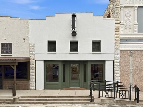 125 N Pecan Street, Hico, TX 76457