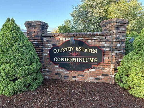 5 Turnpike Rd, Unit 226, Townsend, MA 01469