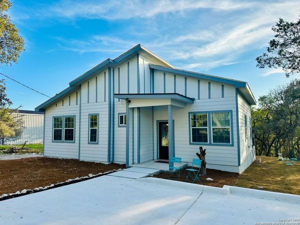 1064 OVERBROOK LN, Spring Branch, TX 78070