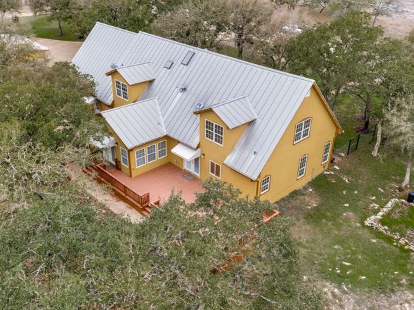 210 Yucca Cnyn, Spring Branch, TX 78070
