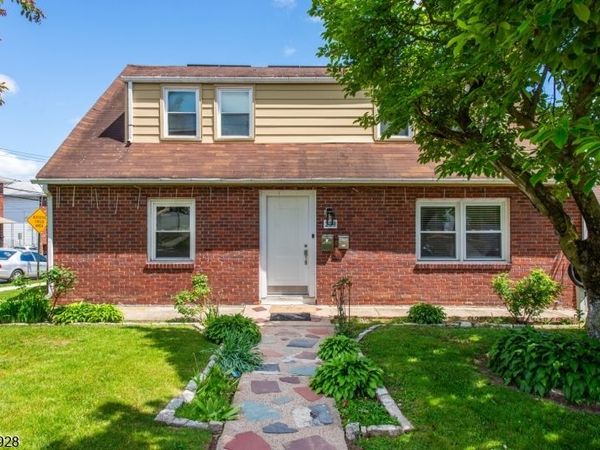 238 Westminster Pl, Lodi, NJ 07644