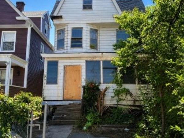 4 N 20Th St, East Orange, NJ 07017