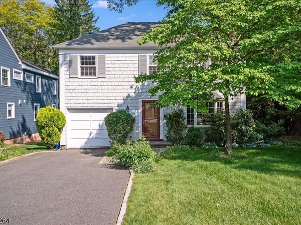 687 Grove St, Montclair, NJ 07043