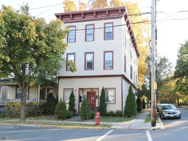 588 Argyle Ave, Unit 2, Orange, NJ 07050
