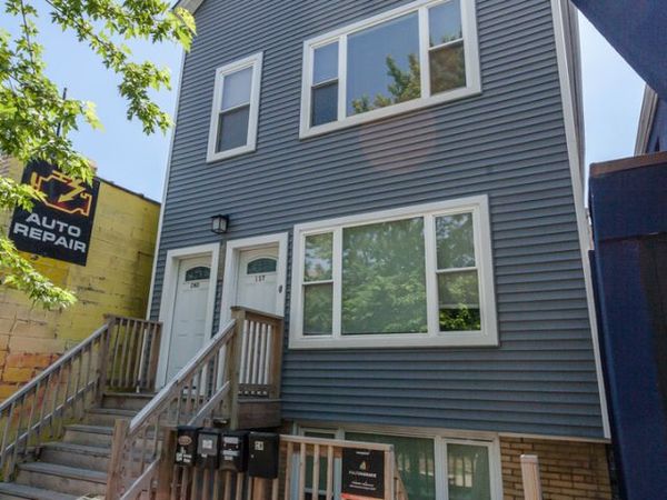 2437 N Ashland Avenue , Unit 1F, Chicago, IL 60614