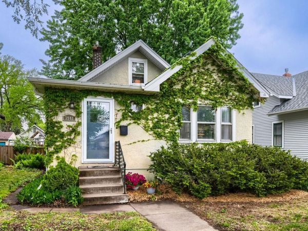 3941 21st Avenue S, Minneapolis, MN 55407