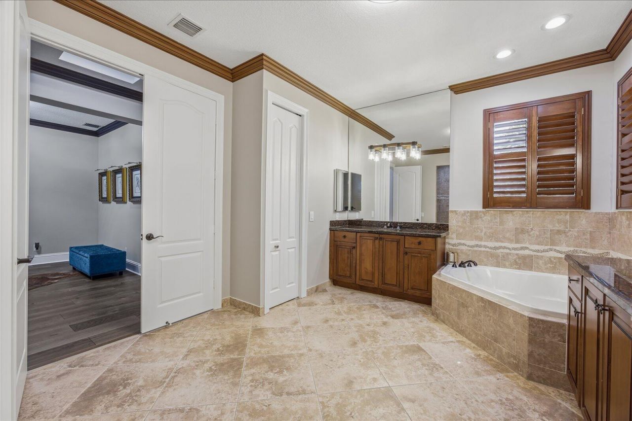 1874 Wood Glen Circle, West Palm Beach, FL 33411 Photo