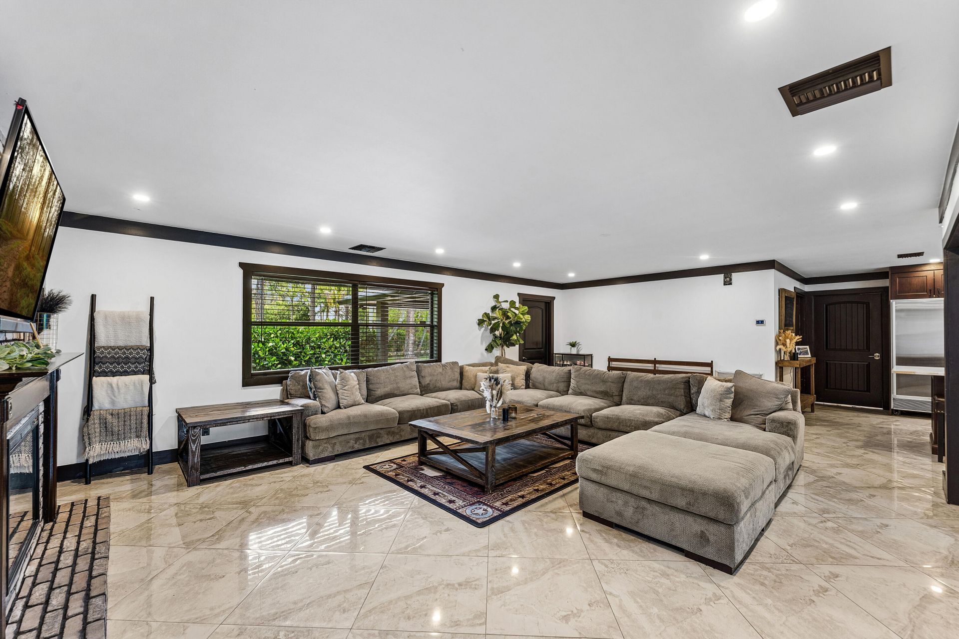 13530 N 59th Ct Court N, The Acreage, FL 33411 Photo