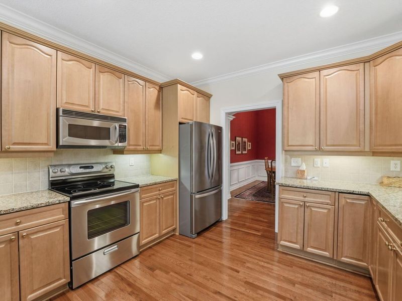 1059 Kempton Run Drive, Columbus, OH 43235 Photo 14