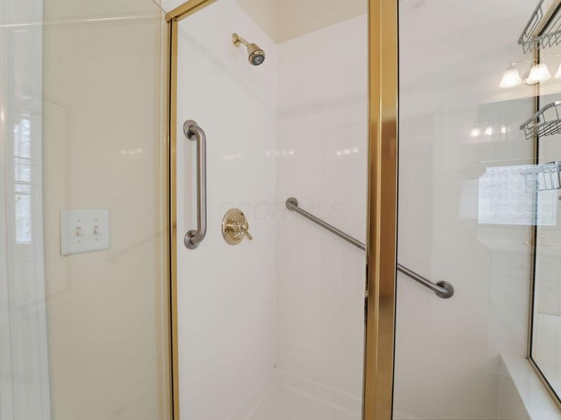 1059 Kempton Run Drive, Columbus, OH 43235 Photo 42
