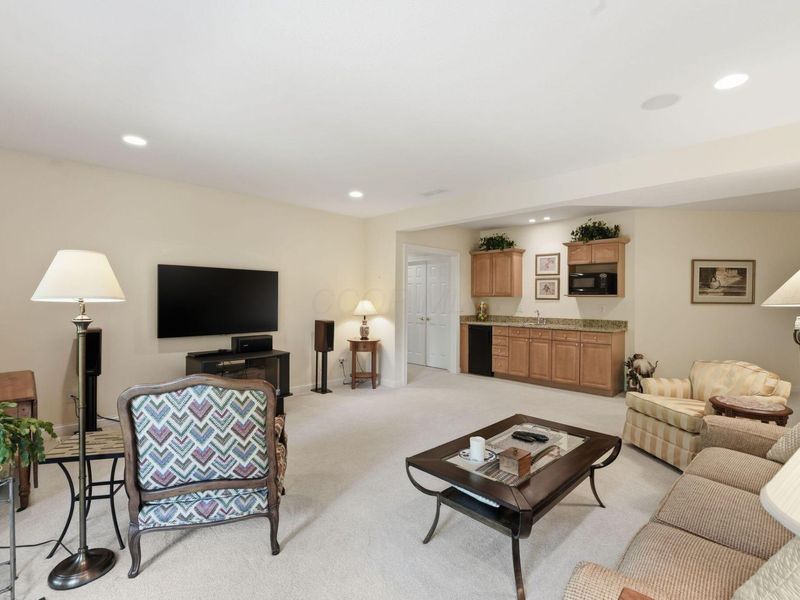 1059 Kempton Run Drive, Columbus, OH 43235 Photo 50