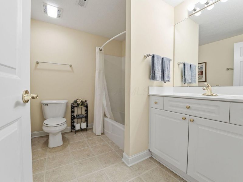 1059 Kempton Run Drive, Columbus, OH 43235 Photo 55