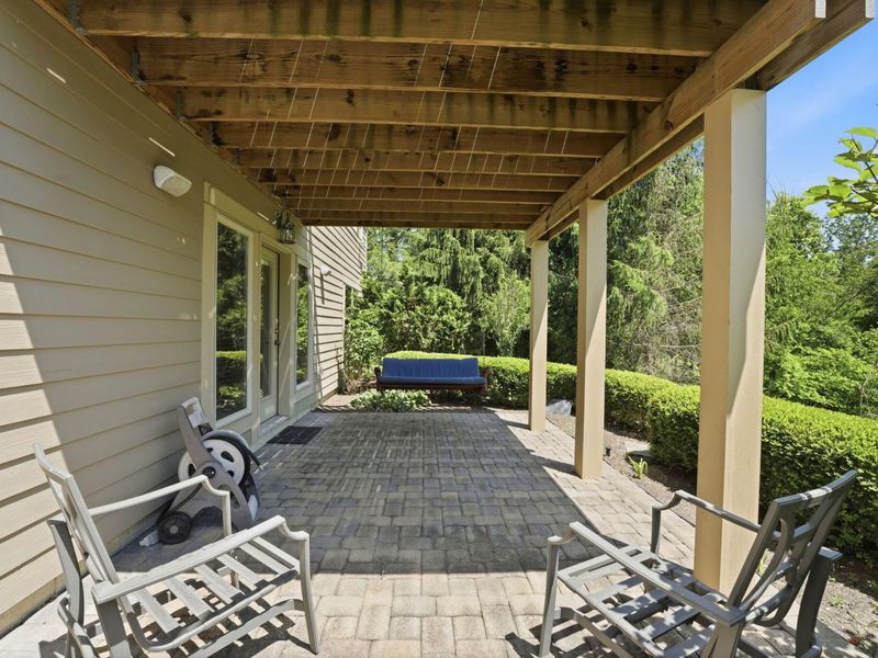 1059 Kempton Run Drive, Columbus, OH 43235 Photo 68