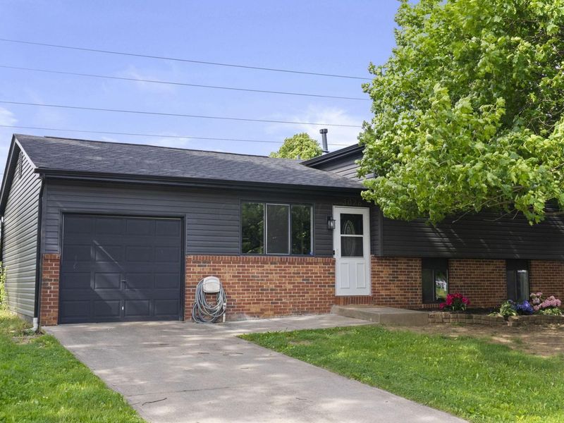 3026 Elspeth Court, Columbus, OH 43231 Photo 1