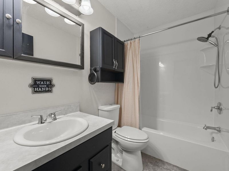 3026 Elspeth Court, Columbus, OH 43231 Photo 13