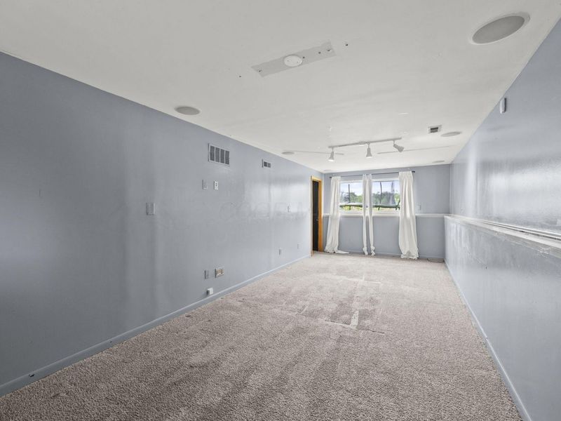3026 Elspeth Court, Columbus, OH 43231 Photo 22
