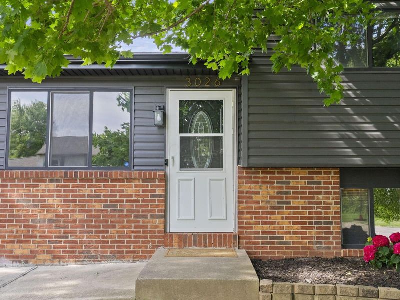 3026 Elspeth Court, Columbus, OH 43231 Photo 3