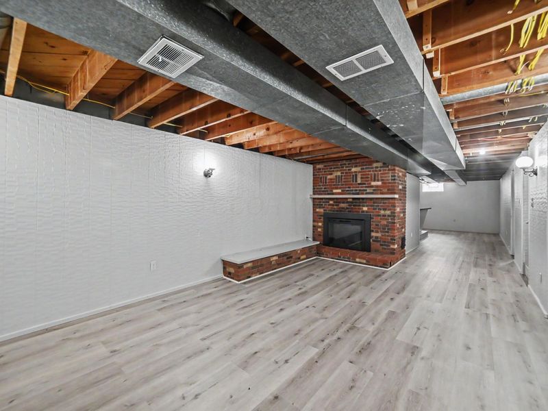 885 W Perry Street , Bucyrus, OH 44820 Photo 26