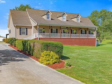 124 County Road 619, Etowah, TN 37331