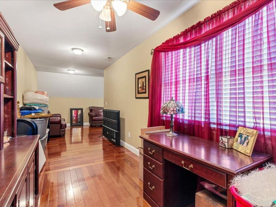 Property Image 35