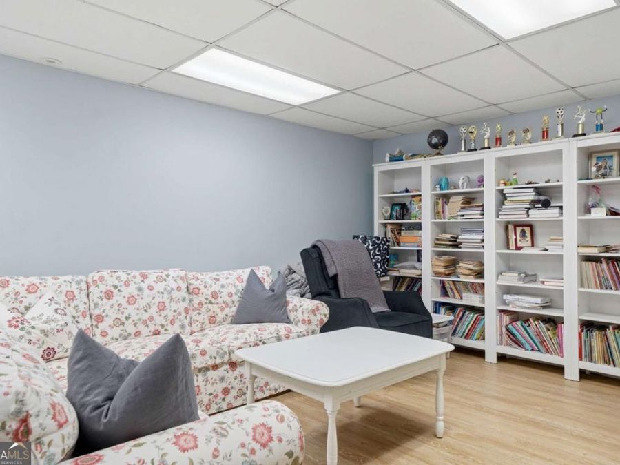 Property Image 30