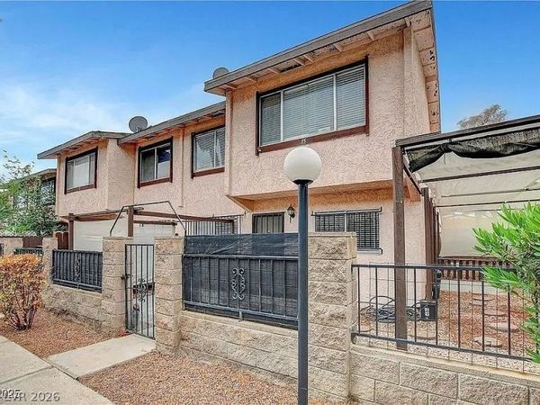 4339 Spencer Street , Unit 15, Las Vegas, NV 89119