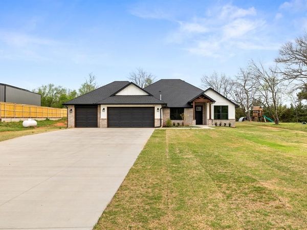 2412 County Road 1240 , Blanchard, OK 73010