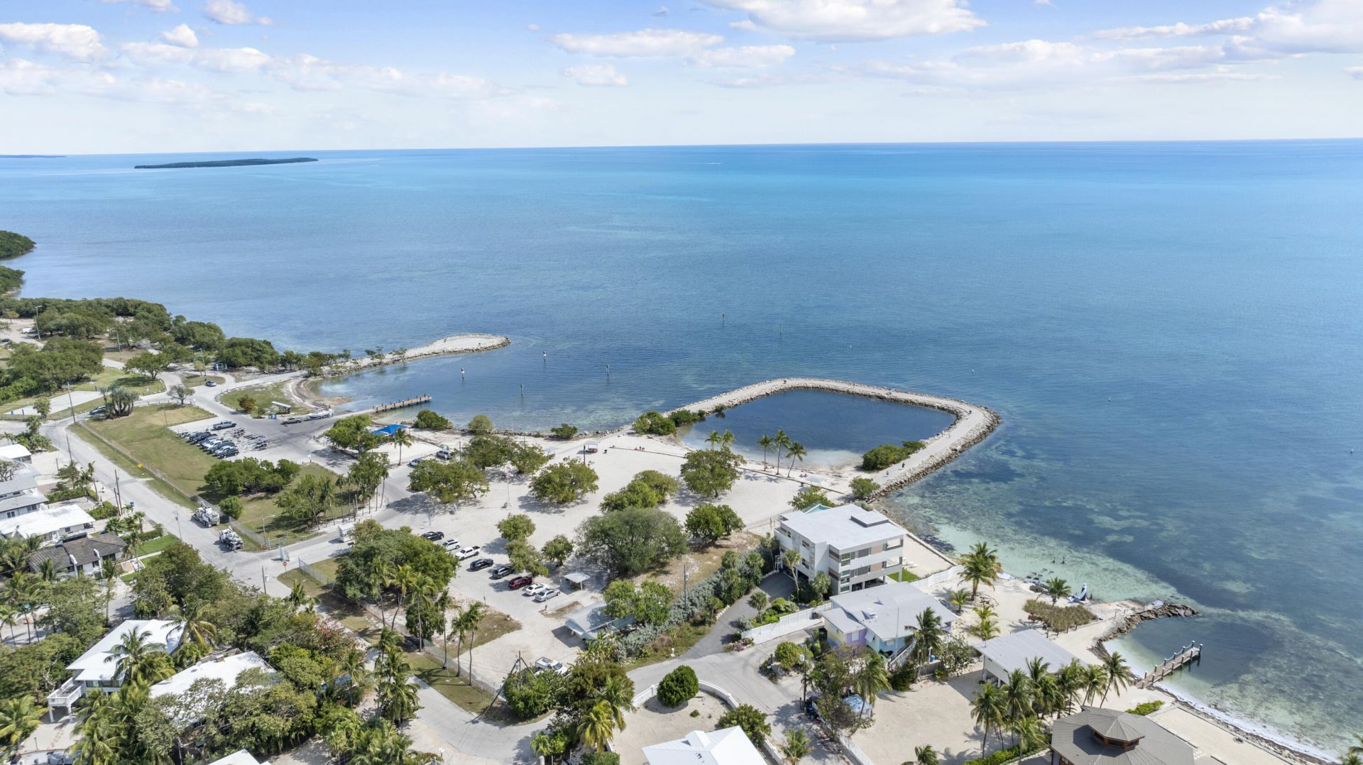 102 Harry Harris Drive, Tavernier, FL 33070 Photo