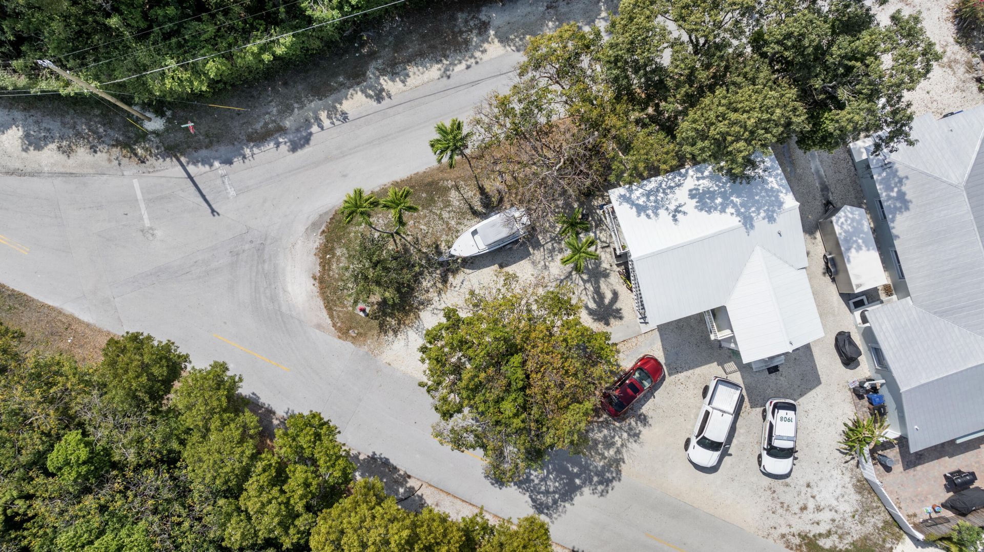 102 Harry Harris Drive, Tavernier, FL 33070 Photo