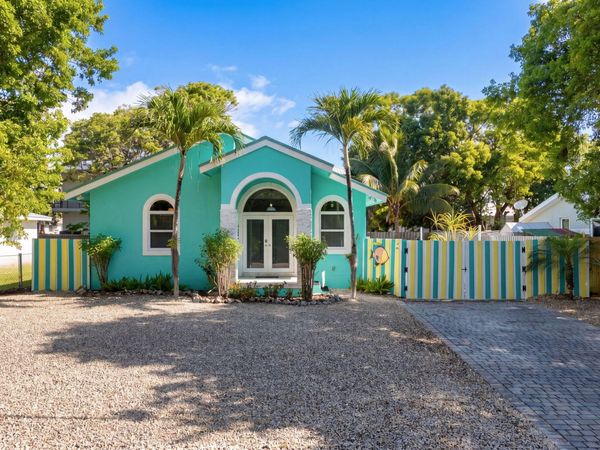 32 S Andros Road, KEY LARGO, FL 33037