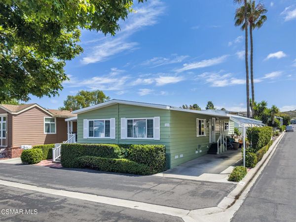 104 La Fortuna, Newbury Park, CA 91320