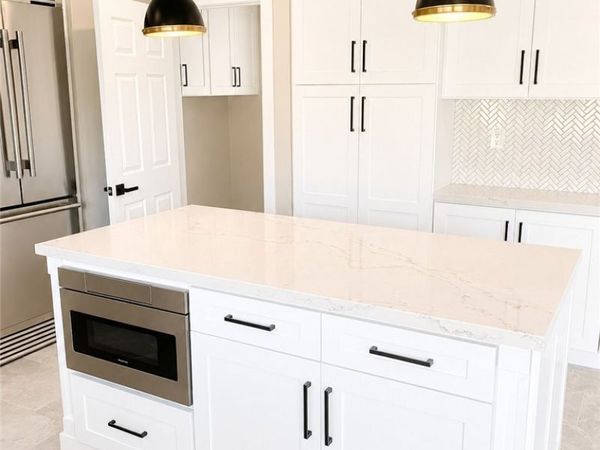 9021 Hyde Park, Huntington Beach, CA 92646